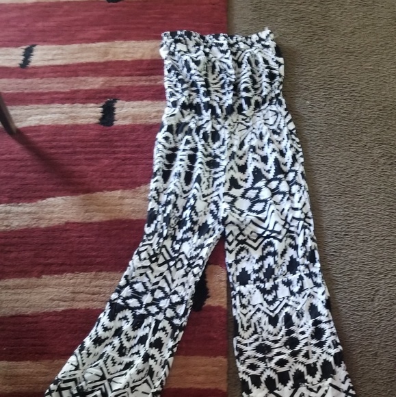 Small romper - Picture 1 of 1